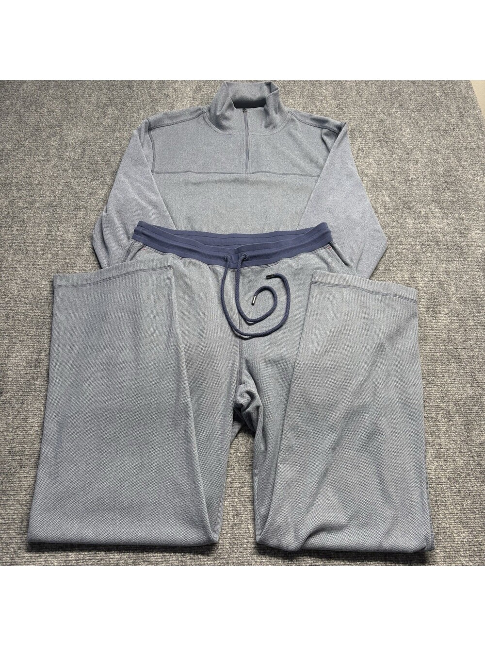 Daniel Buchler New York Men’s Medium Sweatset (Pants and Quarterzip) Blue 0337